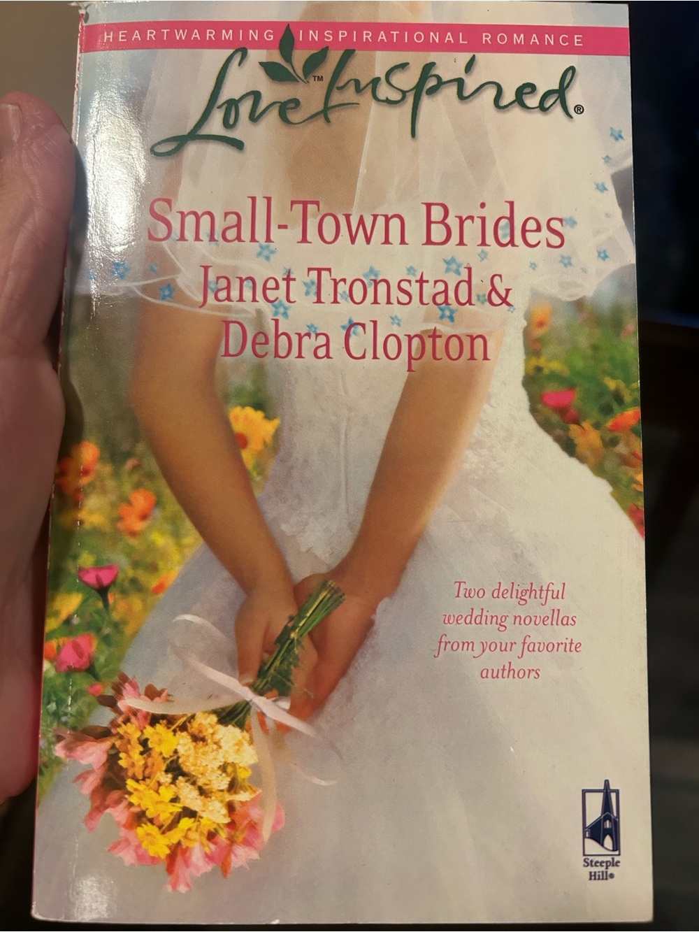 Small-Town Brides - White Romance Paperback
